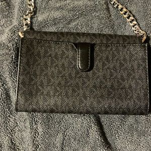 Michael Kors authentic wallet/crossbody. NWT